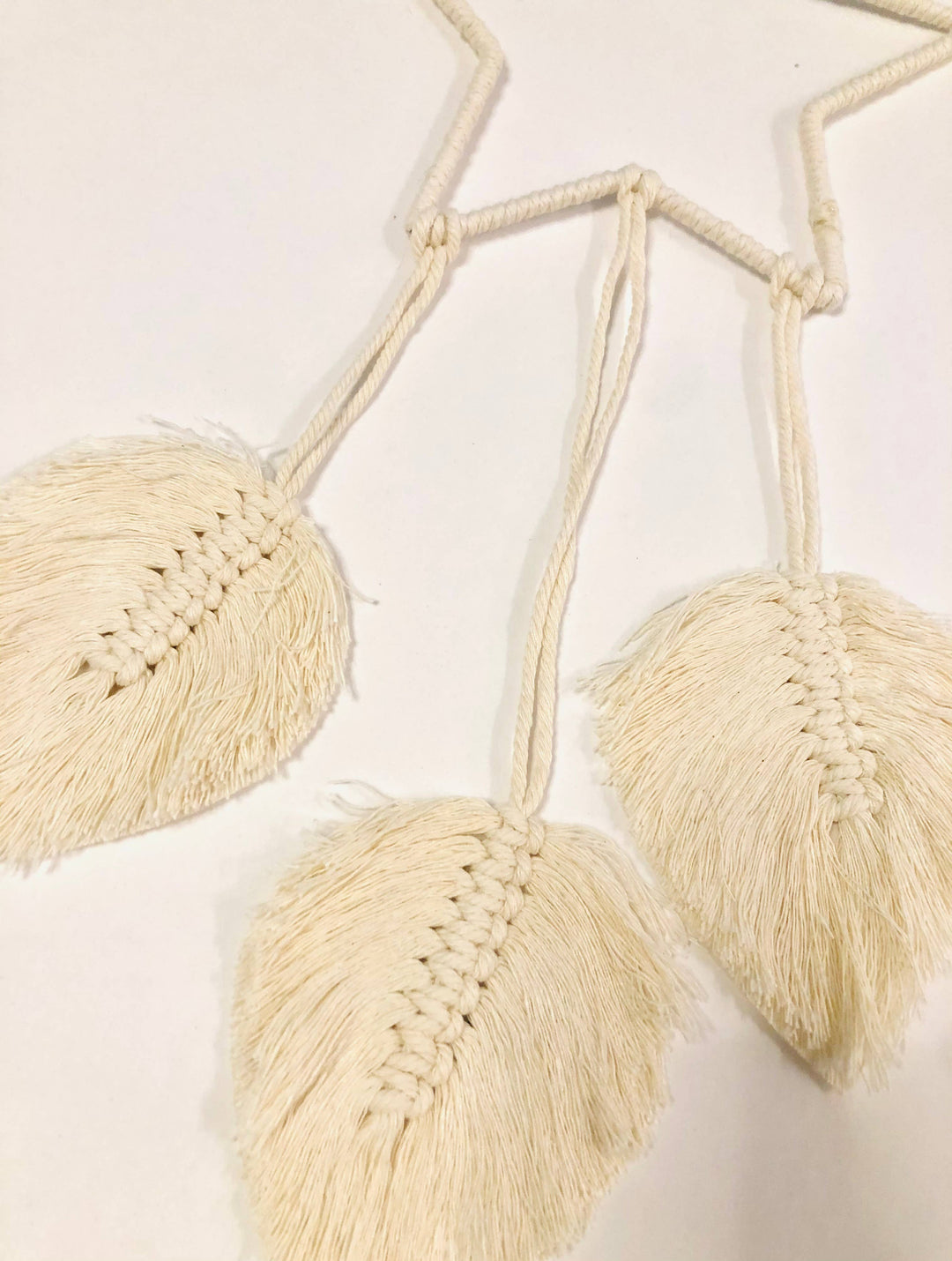 EcoFreax - Boho Macrame Star Dream Catcher Woven Wall Decor