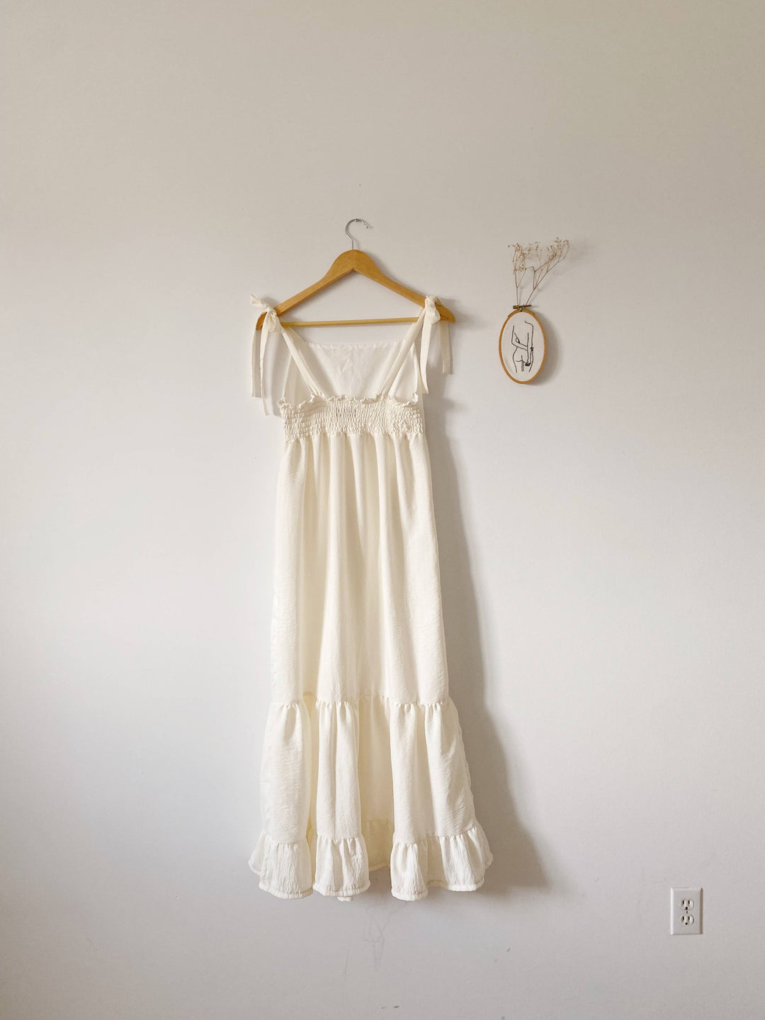 Rubis Pastel - Sofia Ivory Dress