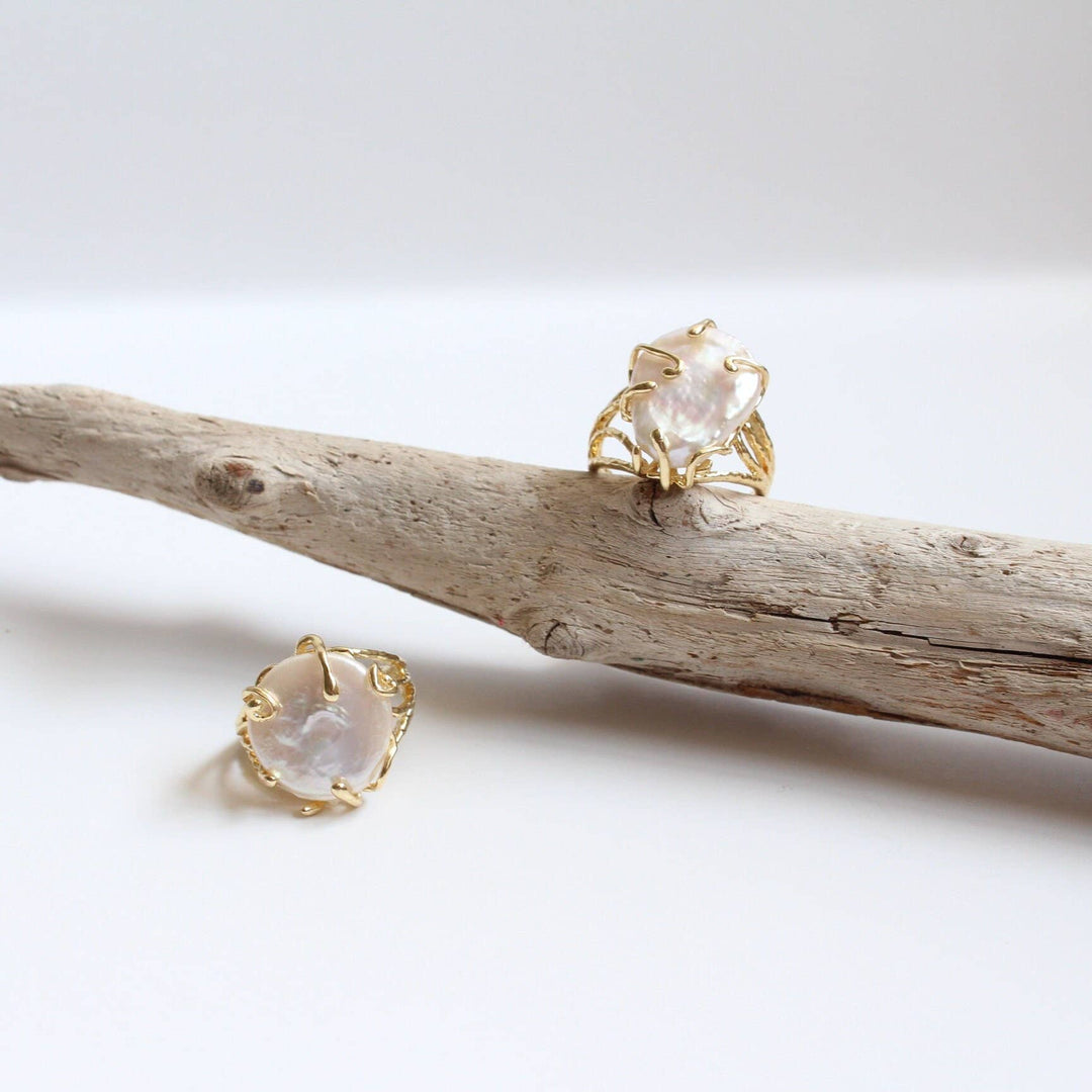 iBijoux - Organic Baroque Pearl Statement Ring (1R06b)