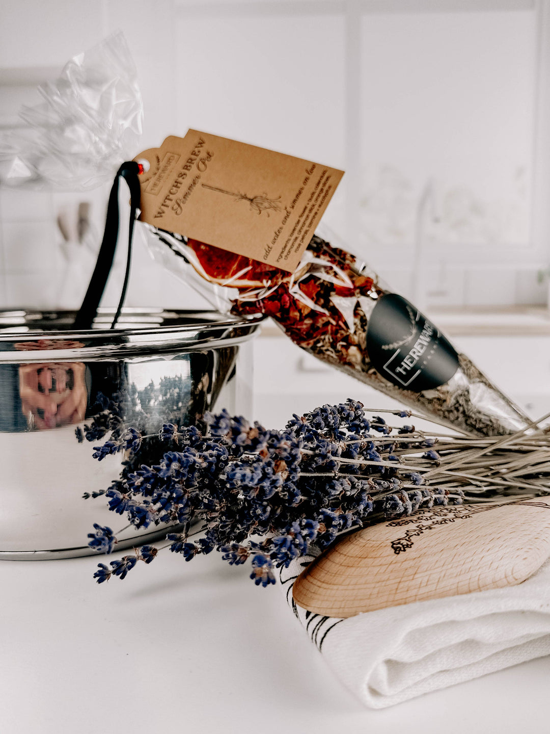 Hereward Farms - Simmer Pot | Witches Brew