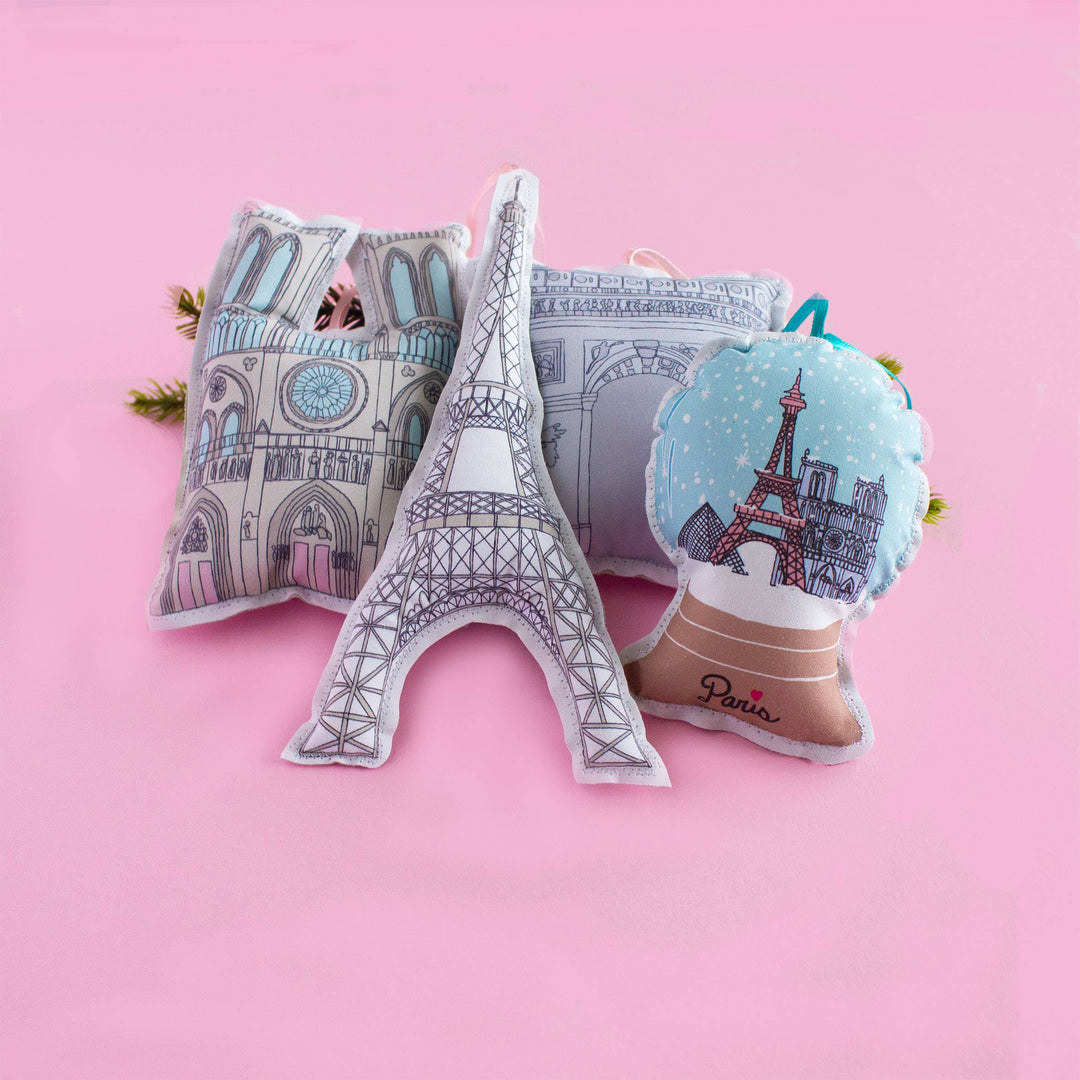 Creationzbycatherine Catherine - Notre Dame de Paris, ornament