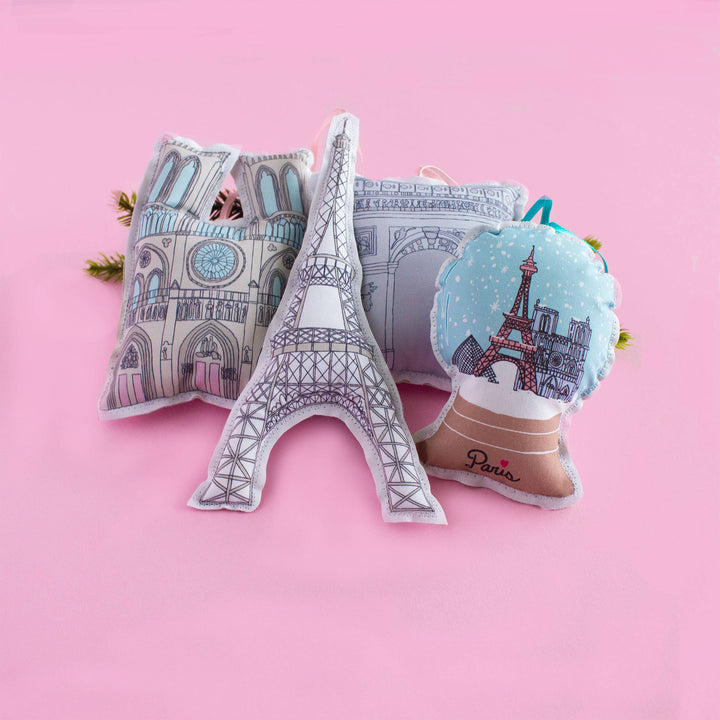 Creationzbycatherine Catherine - Notre Dame de Paris, ornament