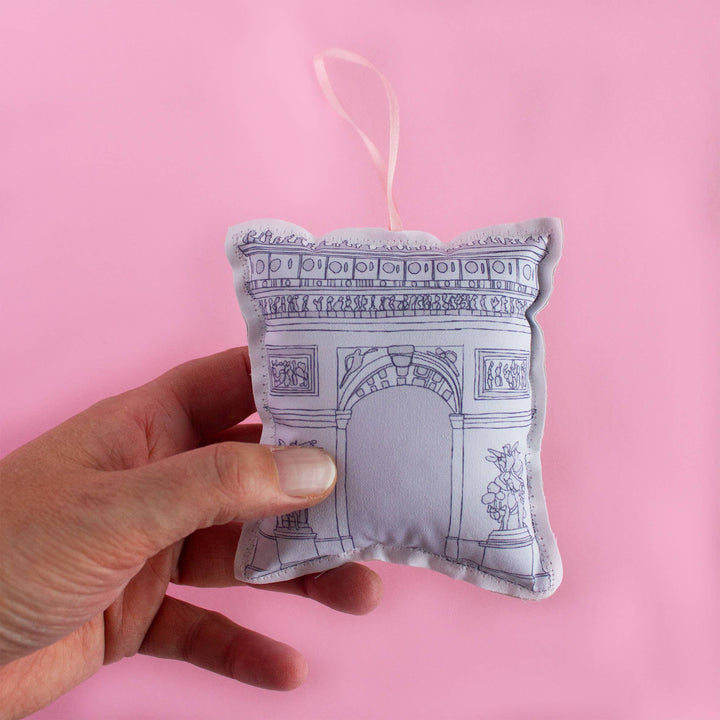 Creationzbycatherine Catherine - Arc de Triomphe, Paris ornament