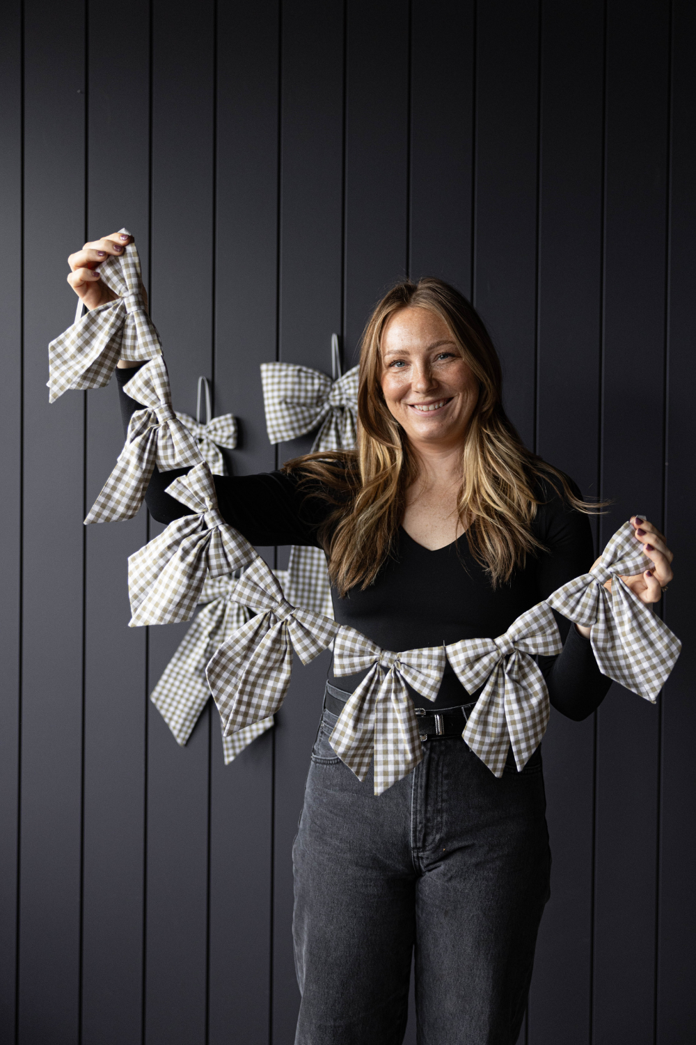 Luxe B Co - Gingham Green Fabric Bow Garland