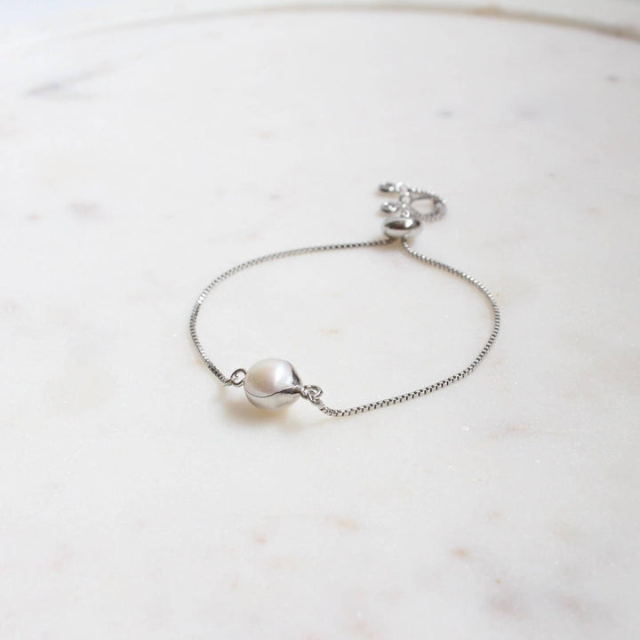 iBijoux - Thin Bracelet, Pearl Stackable Bracelet (1B01c)