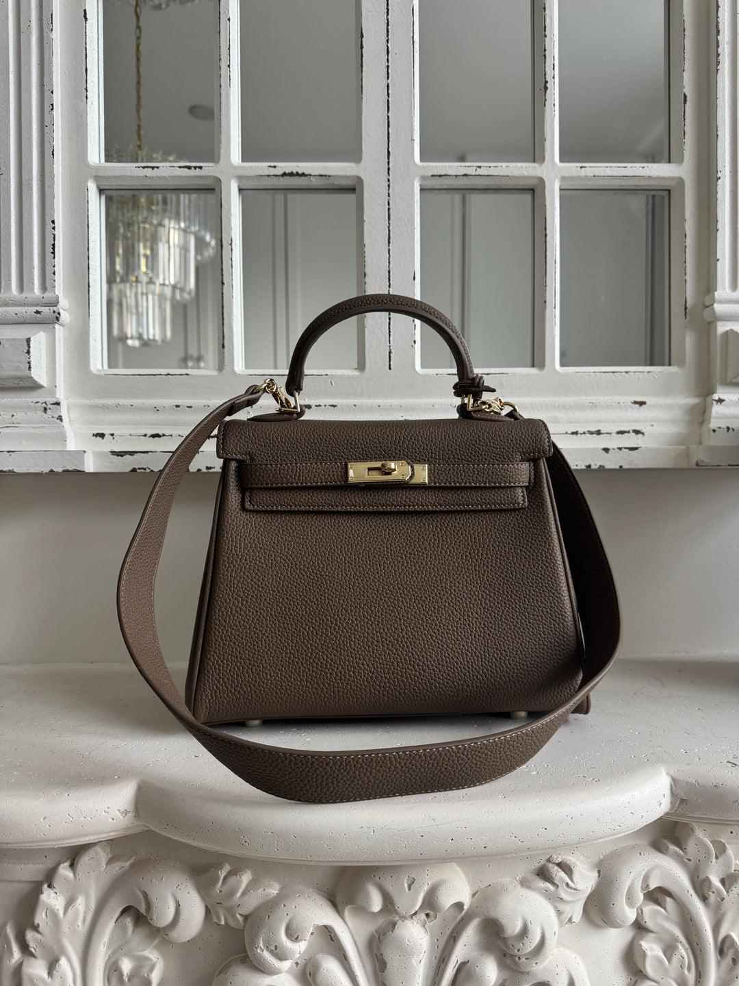 The Iconic Bag Taupe