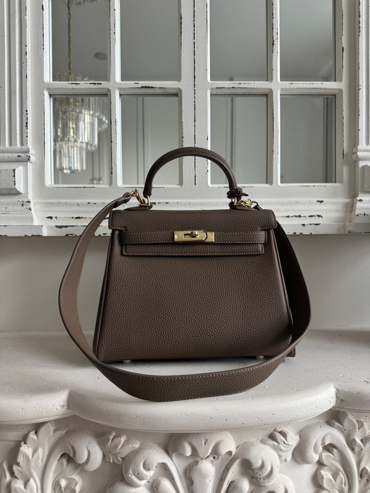 The Iconic Bag Taupe