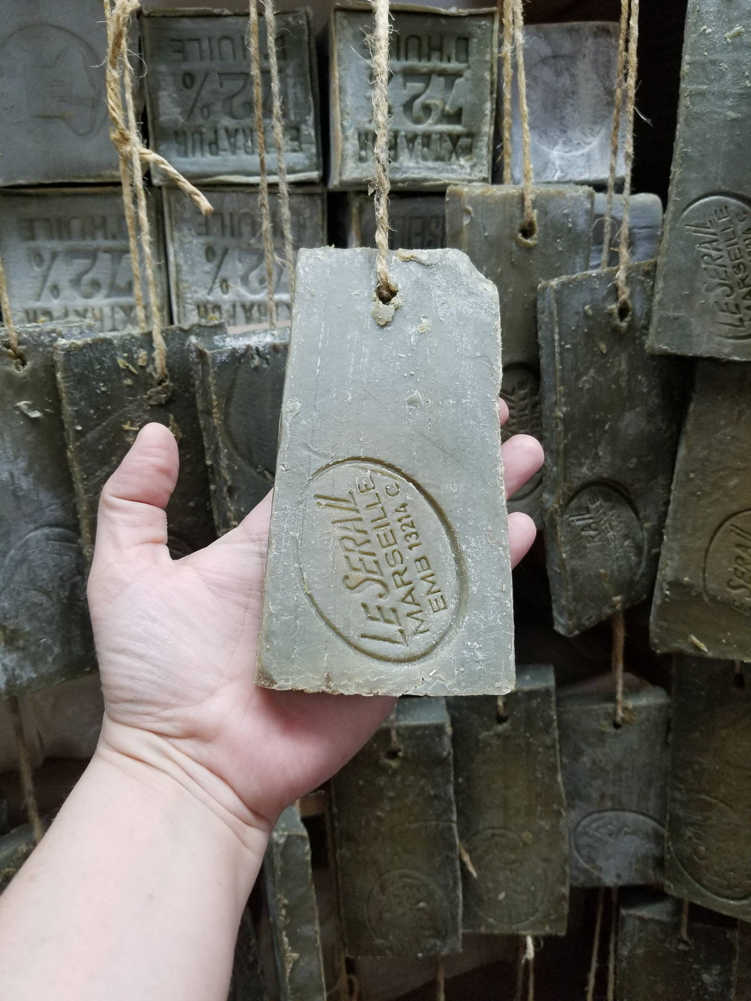 Au Savon de Marseille - Slice of Authentic Marseille on rope – Olive oil - Le Serail
