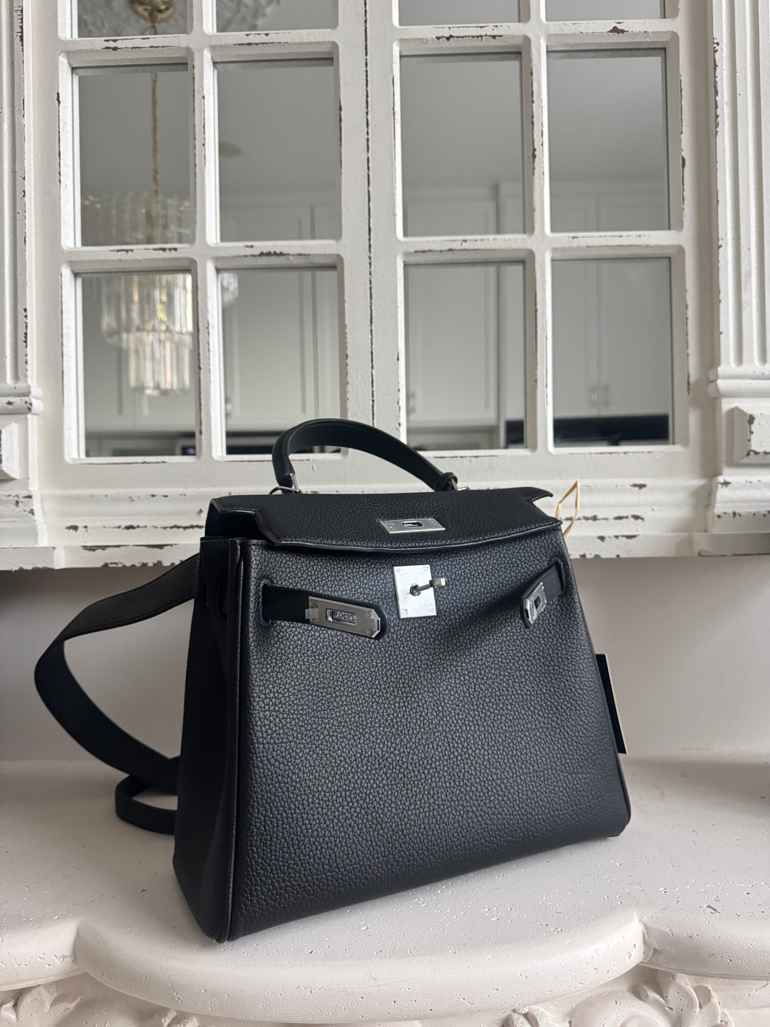 The Iconic Bag Black