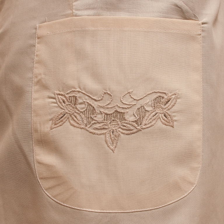 Eastern Sunrise Lace And Linens Inc. - Retro Apron 1950 Style Ecru Embroidery