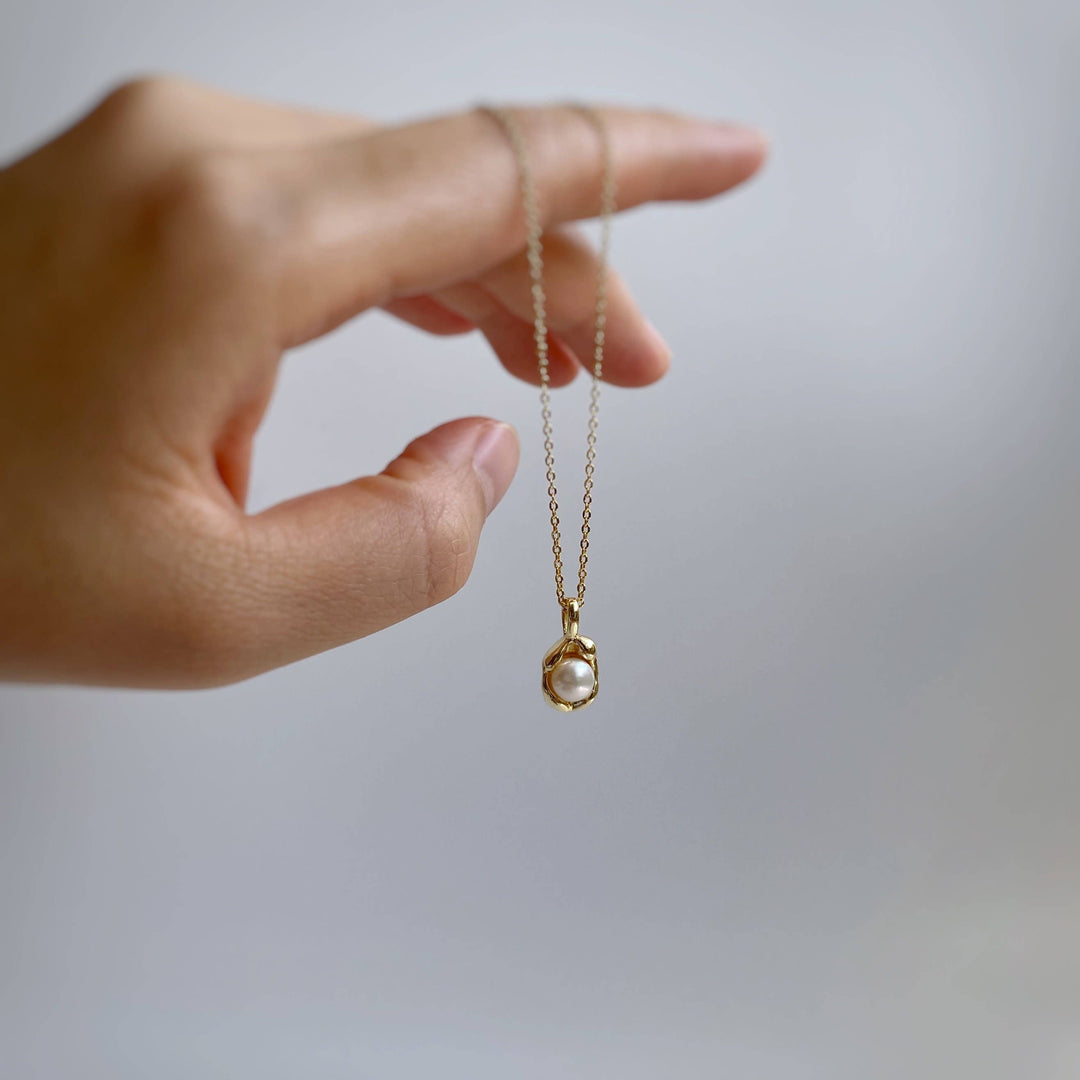 iBijoux - Single Pearl Pendant Necklace