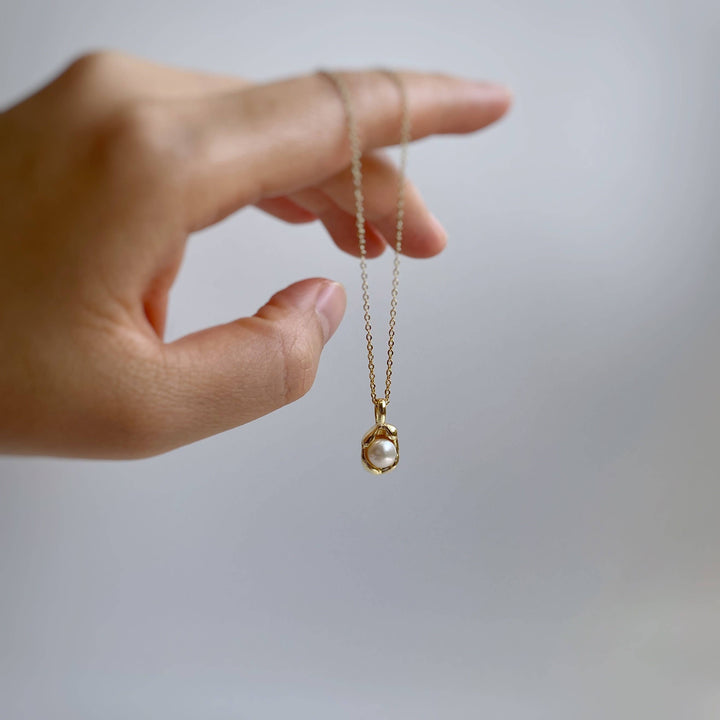 iBijoux - Single Pearl Pendant Necklace