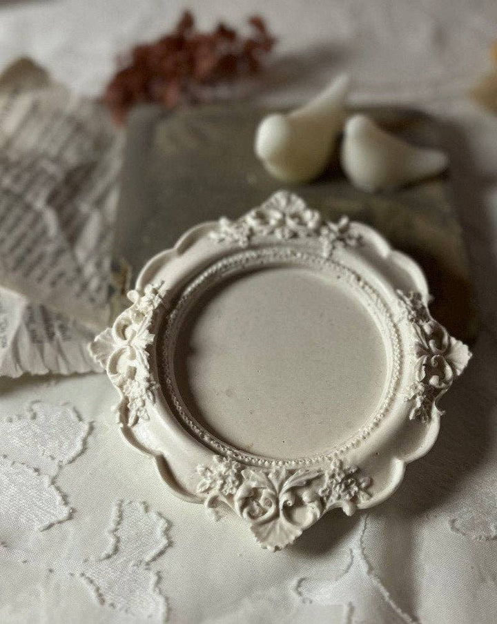 Home Pro Idea - Ornate Round Candle Base