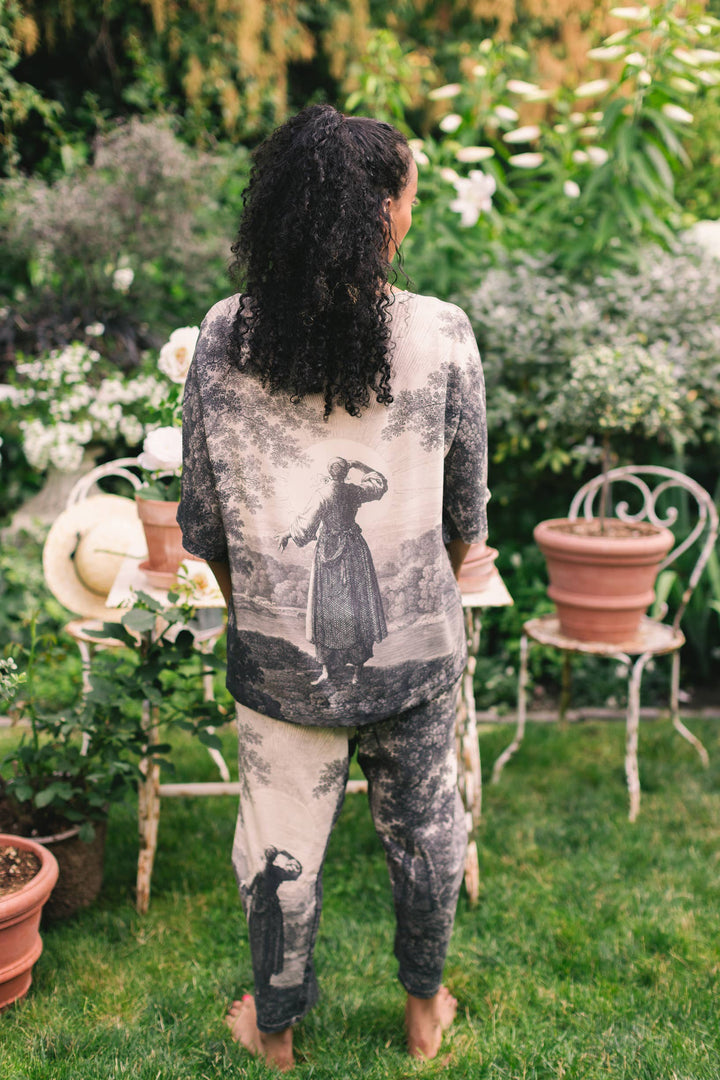 Market of Stars (Worldwide) - Still I Rise Linen Cropped Artist Pant w/ Sunrise, Woman