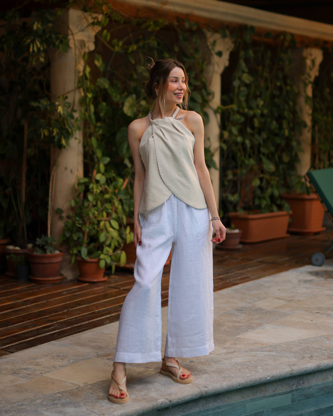Moa - Linen Halter Top