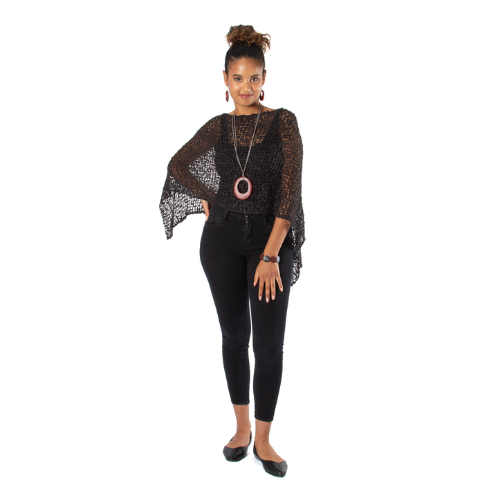 Short Popcorn Knit Poncho - Black