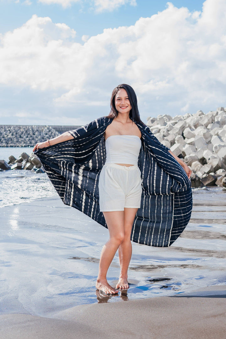 Suzie Blue Canada - Black & White Tie Dye Long Kimono