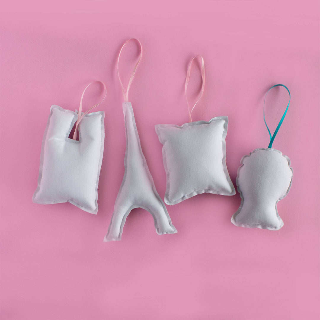 Creationzbycatherine Catherine - Notre Dame de Paris, ornament