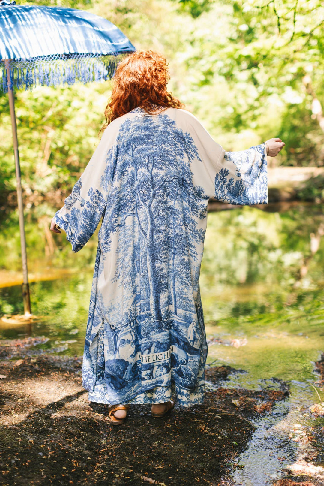 Market of Stars (Worldwide) - Let The Light In Opera Duster Kimono Robe w/ Delft
