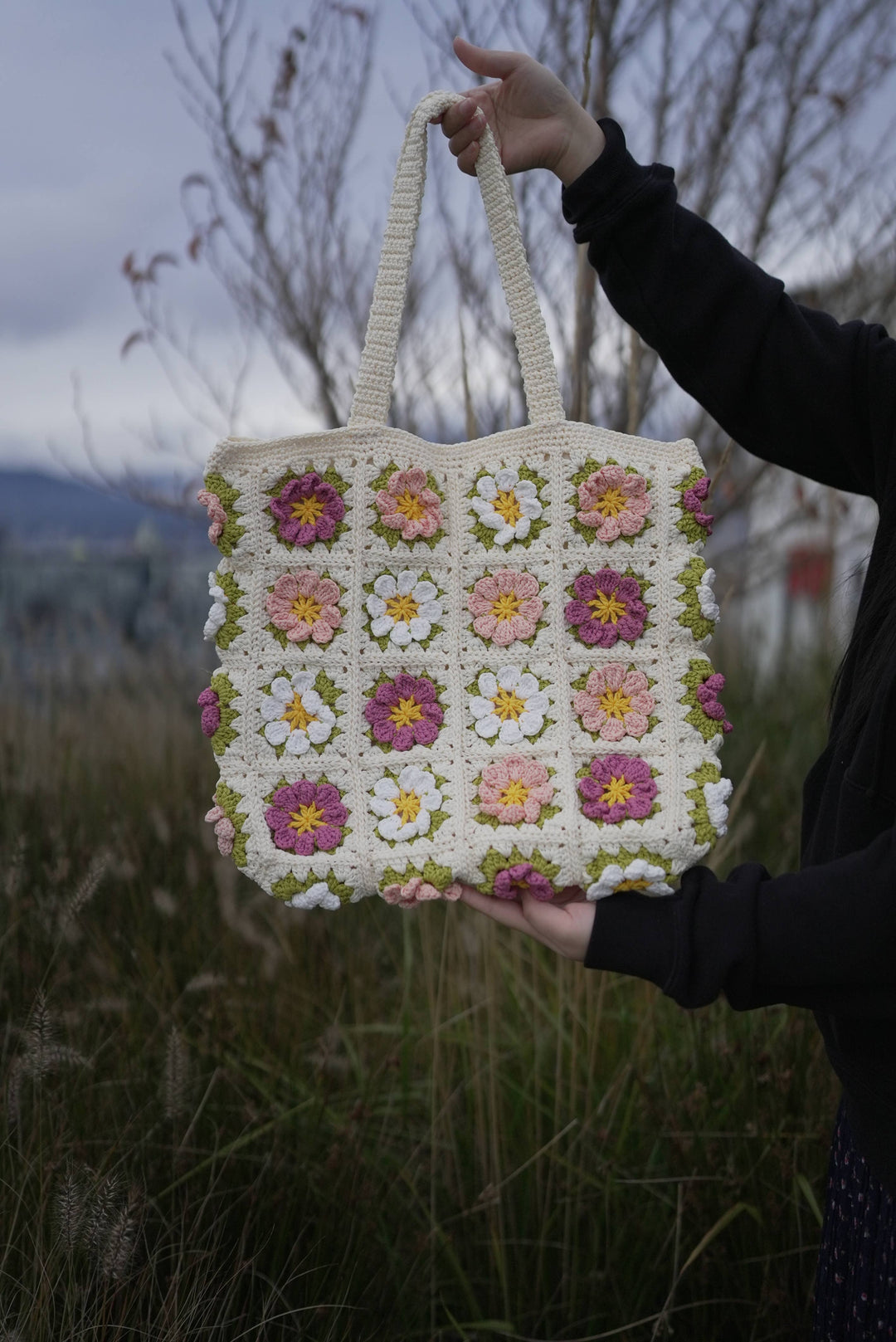 Janzy - Handmade Oversized Floral Pink and White Crochet Tote Bag