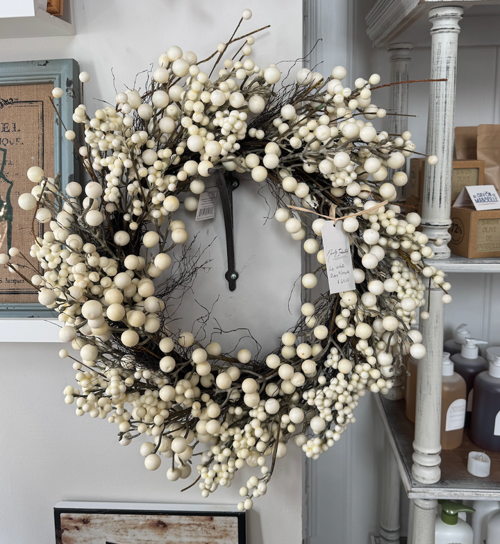 White Berry Wreath 24"