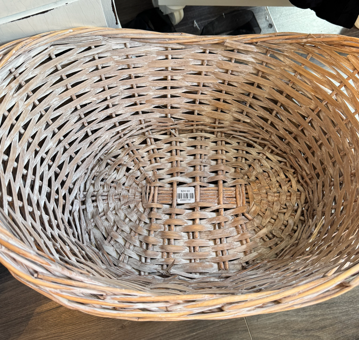 Large Oval Whitewash baskets without lining