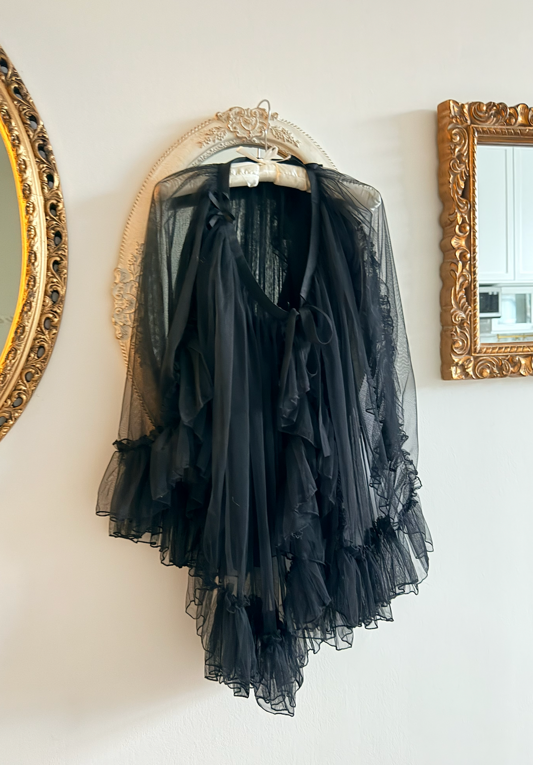 Long ruffle overskirt or shawl in black with bows