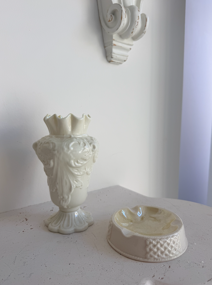 Belleek Vanity Set