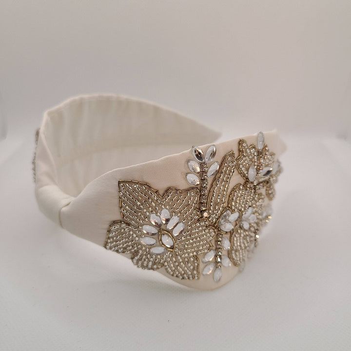Zurii.ca - White glory