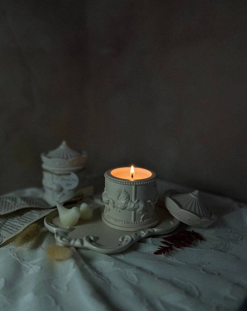Home Pro Idea - Merry-Go-Round Candle Jar