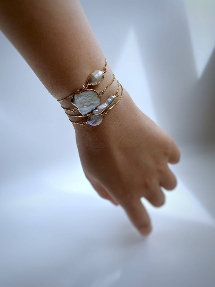 iBijoux - Unique Gold Dipped Baroque Pearl Bracelet