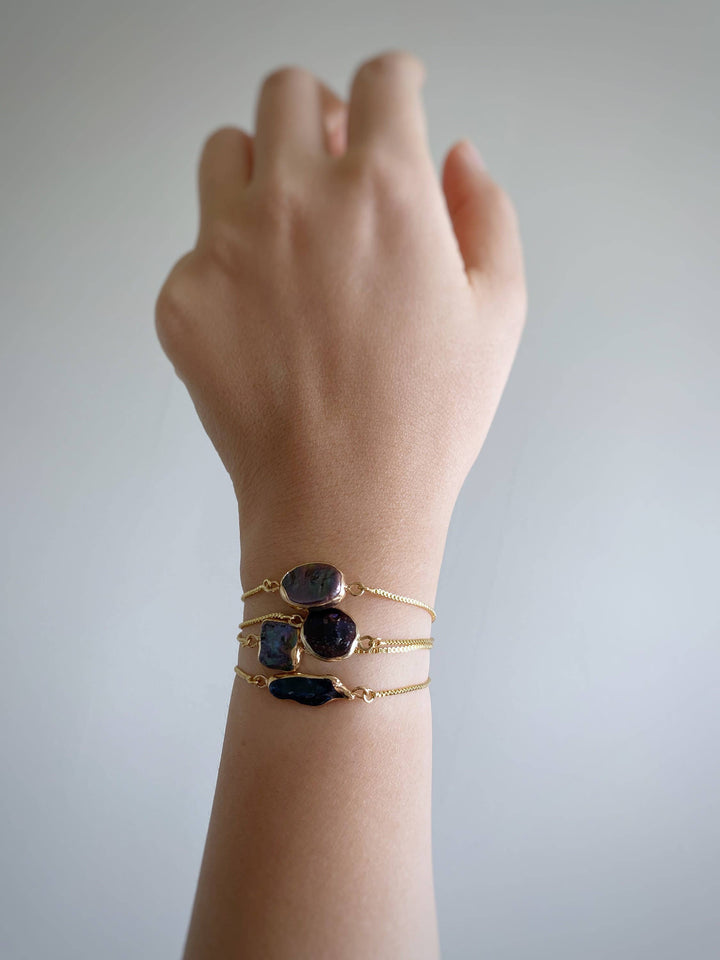 iBijoux - Unique Gold Dipped Baroque Pearl Bracelet