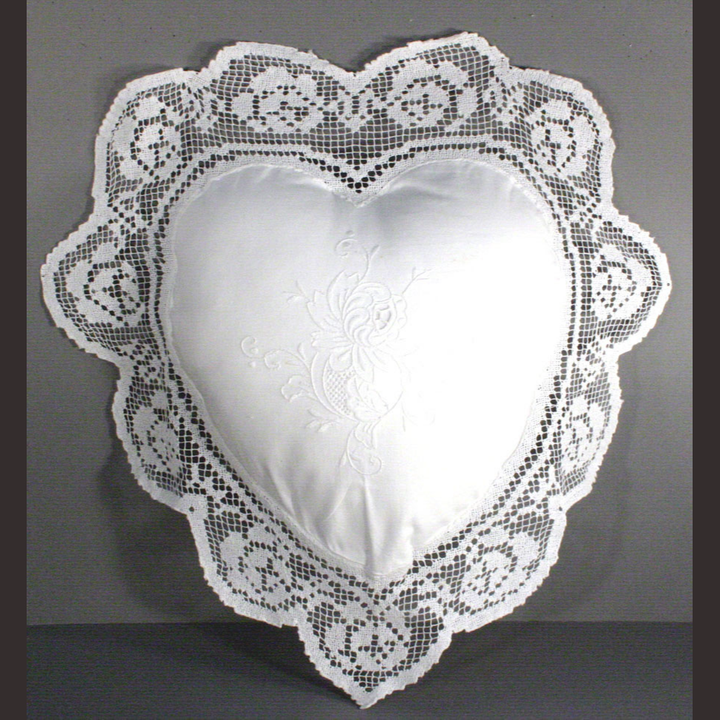 Heart Pillow Satin Stitch Chrysanthemum