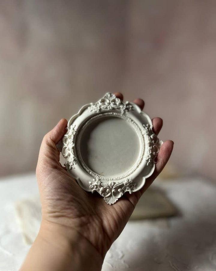 Home Pro Idea - Ornate Round Candle Base