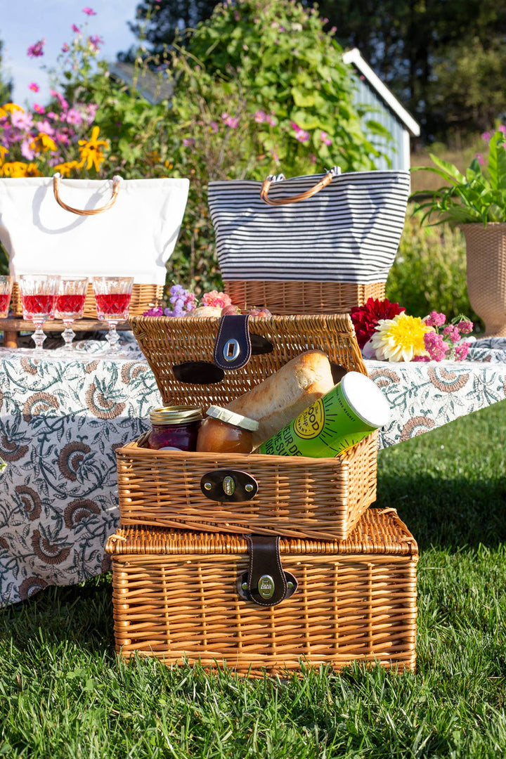 Lrg. Rect. Willow Hamper