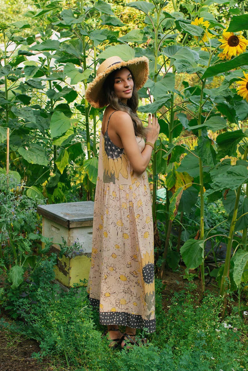 Market of Stars (Worldwide) - Milk & Honey Bohéme Long Maxi Slip Dress w/ Bee, Sunflower