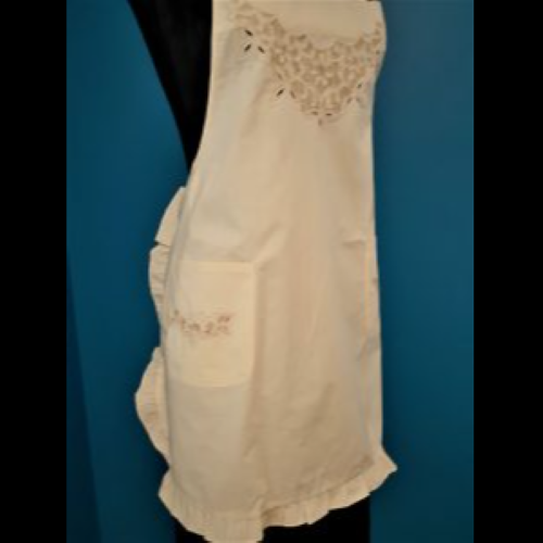Eastern Sunrise Lace And Linens Inc. - Retro Apron 1950 Style Ecru Embroidery