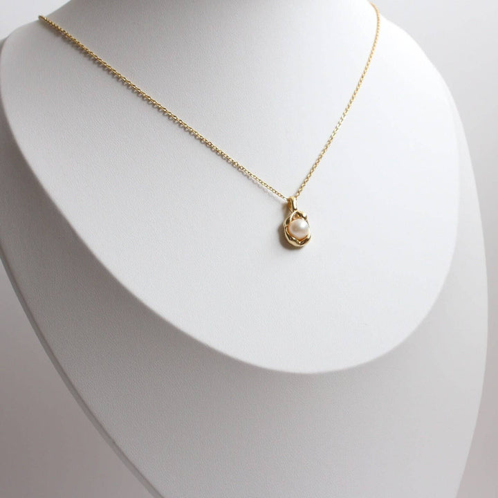 iBijoux - Single Pearl Pendant Necklace