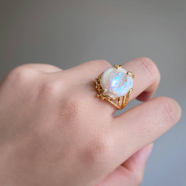 iBijoux - Organic Baroque Pearl Statement Ring (1R06b)