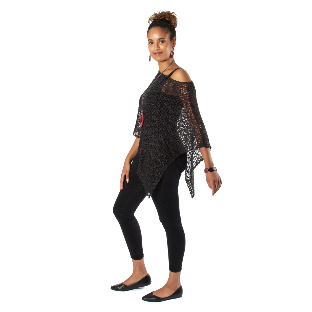 Short Popcorn Knit Poncho - Black