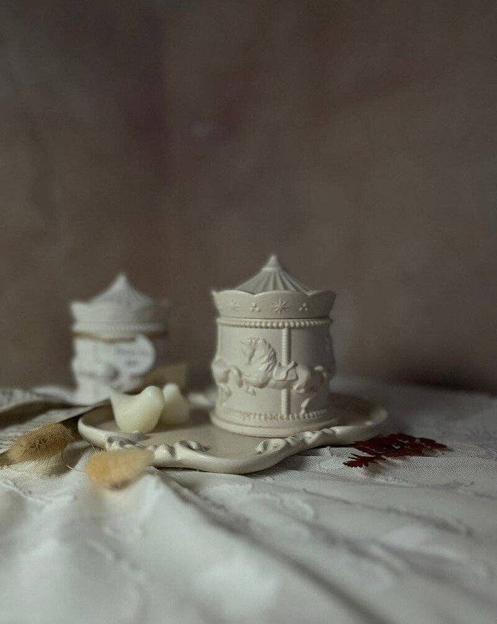 Home Pro Idea - Merry-Go-Round Candle Jar
