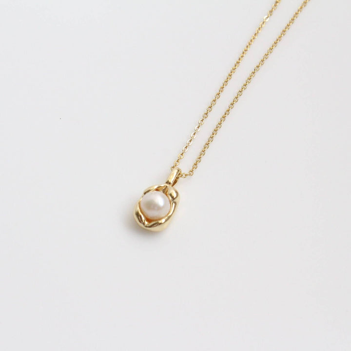 iBijoux - Single Pearl Pendant Necklace